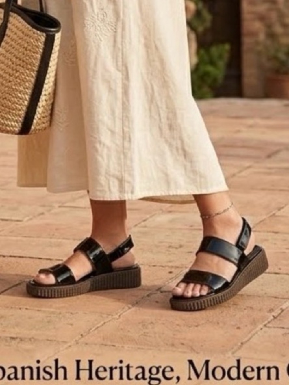 Wonders Black Patent Leather Sandals